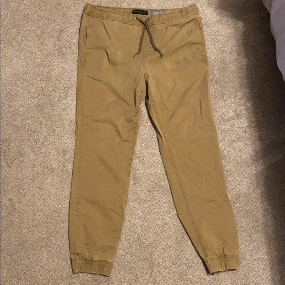 Men’s joggers